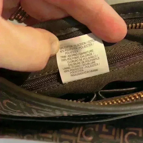 Liz Claiborne Monogram Crossbody Shoulder Bag
Dark Brown Gold Adjustable Straps - Picture 8 of 8